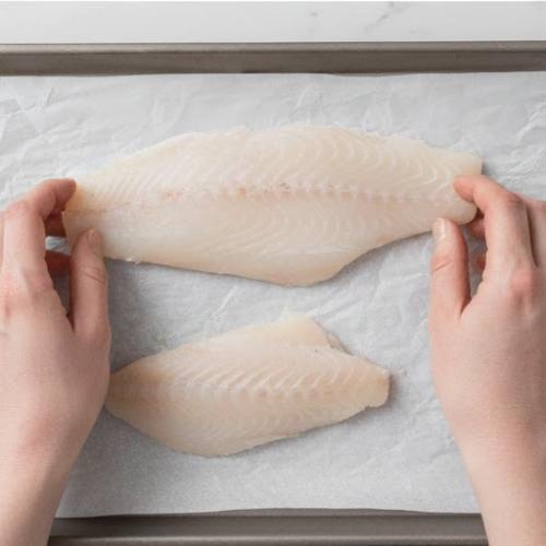 Step 2: Prepare the Baking Tray Step 2: Prepare the Baking Tray