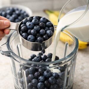 Blueberry Banana Smoothie Recipe step 2